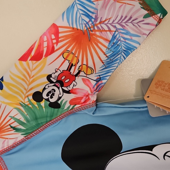 Disney Mickey Mouse Rash Guard Swim Shirt Tropical Floral Sz 5-6 UPF 50+ NWT - Picture 3 of 7